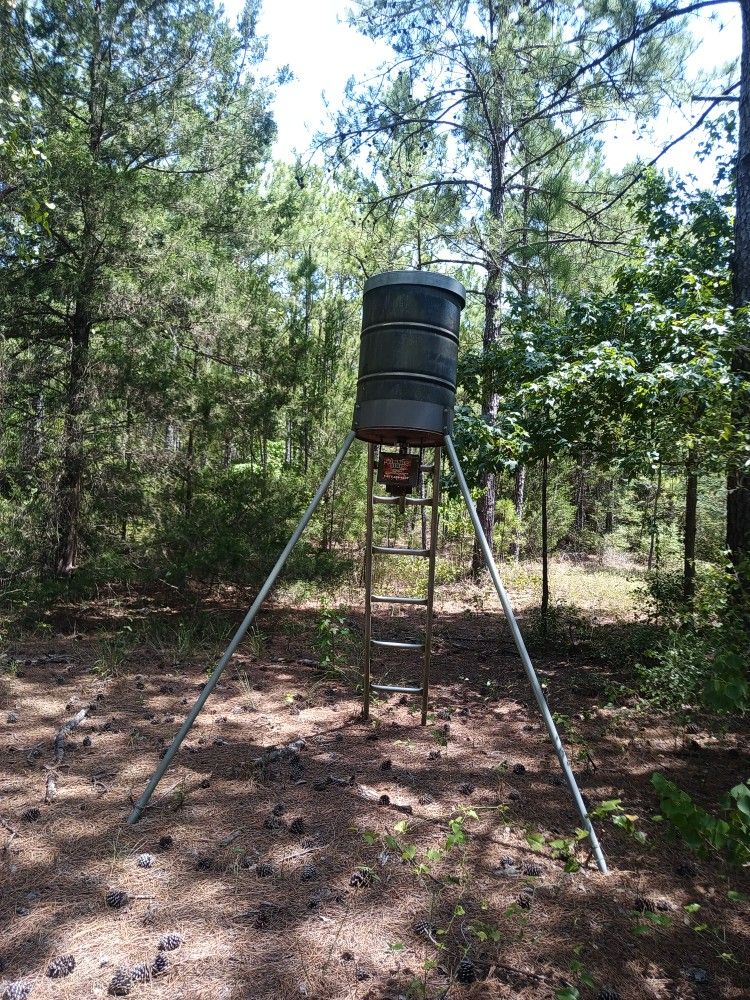 Deer Feeders