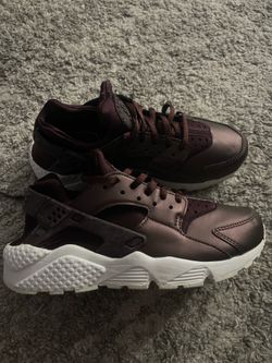 Women’s Nike Huarache