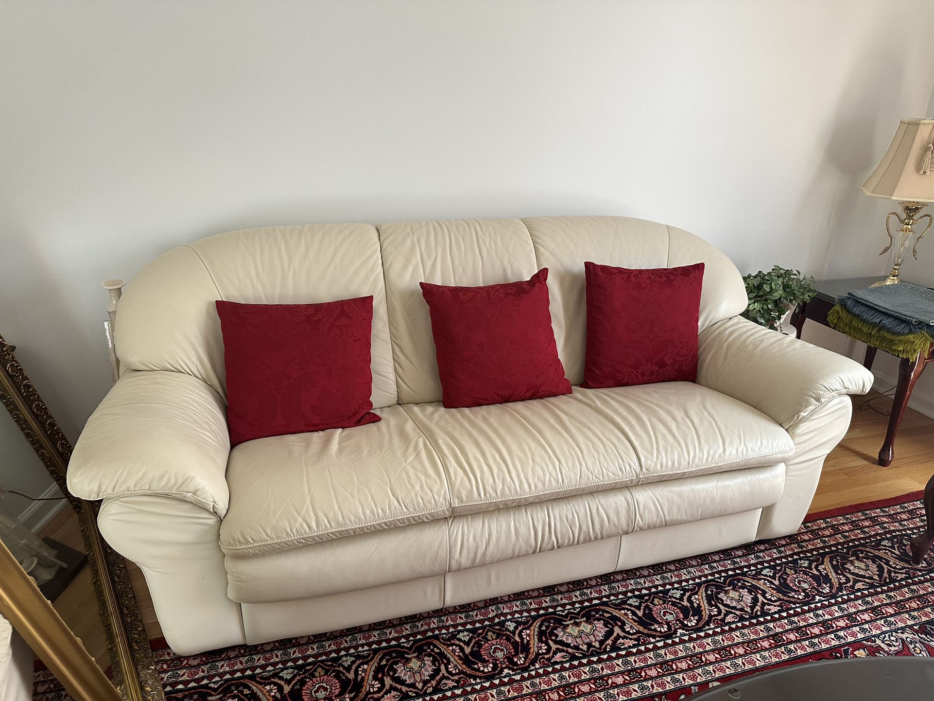Living Room Set (move Out Sale) 