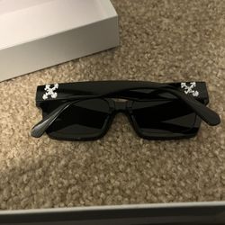 Black Off White Sunglasses