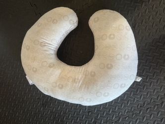 Boppy Nursing Pillow/ Fisher price baby seat