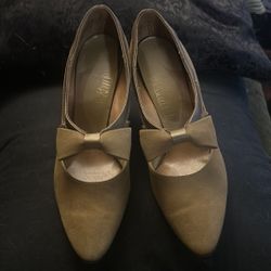 1950’s Life Stride Green Velvet High Heel Pumps