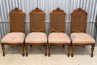 Set of 4 chairs