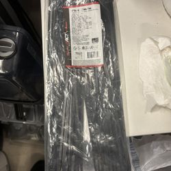 industrial zip ties, about 80 count