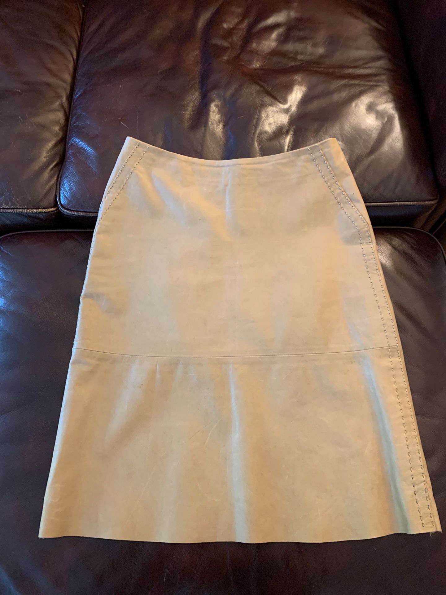 Banana Republic leather skirt - size 0