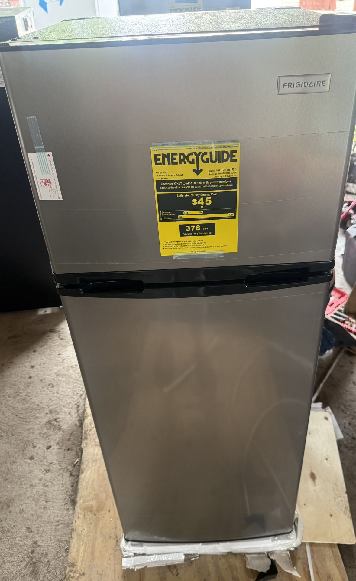 Frigidaire Fridge/freezer