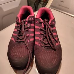 Women's Pink & Gray Steeltoe Pumas