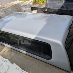 Silver Stockland 8' Truck Shell and Liner (was On A 99 Chevy 2500)