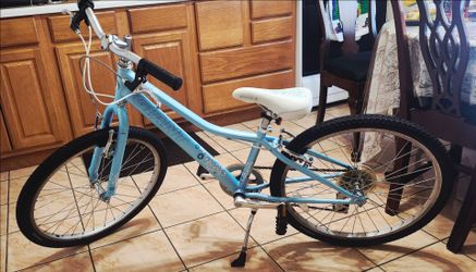 Women bike "24  Giant