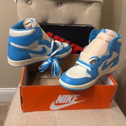 NIKE JORDAN 1 1985