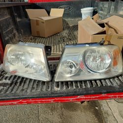 04 F-150 Headlights Assembly
