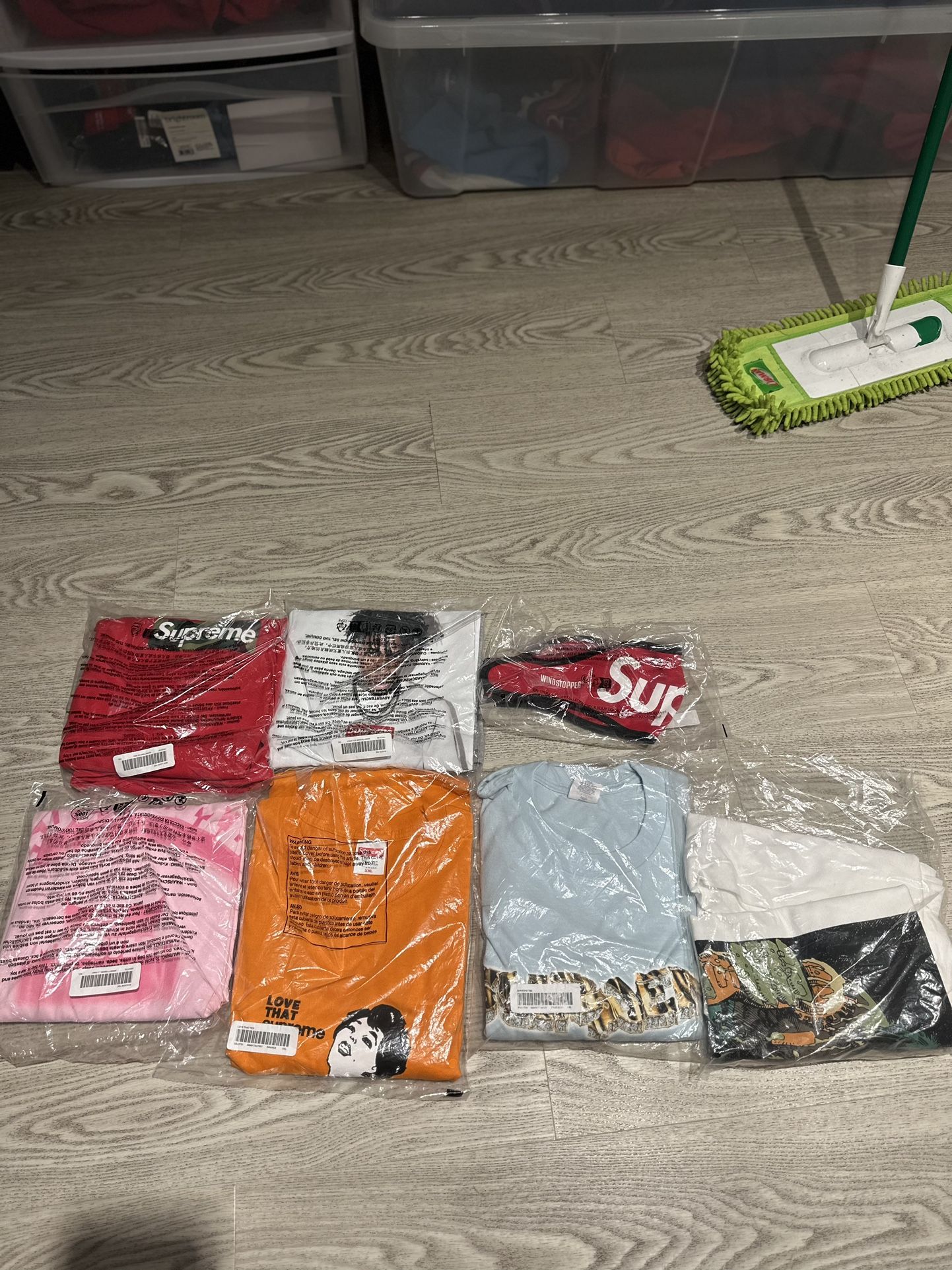 Supreme Tees