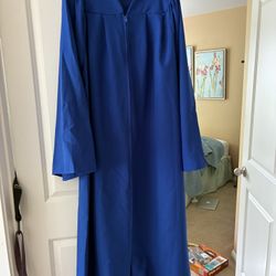 Free Graduation Gown