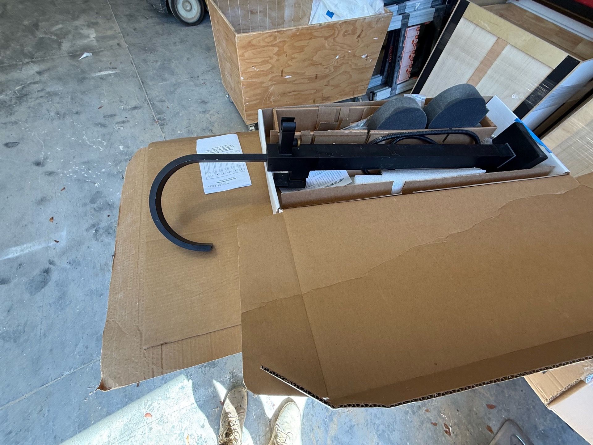 Tub filler