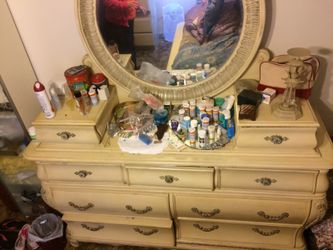 Bedroom dresser