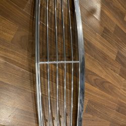 Mercedes Clk Grille  And Passenger Headlight 