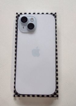 iPhone 15 - Unlocked