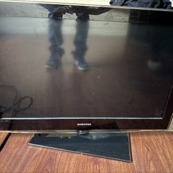 SAMSUNG TV