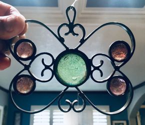 Elegant sun catcher with colored glass