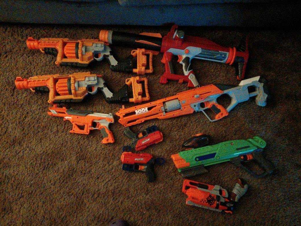 Nerf Guns 