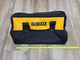 NEW DeWalt 19 Inch Large Contractor Tool Bag With Pockets