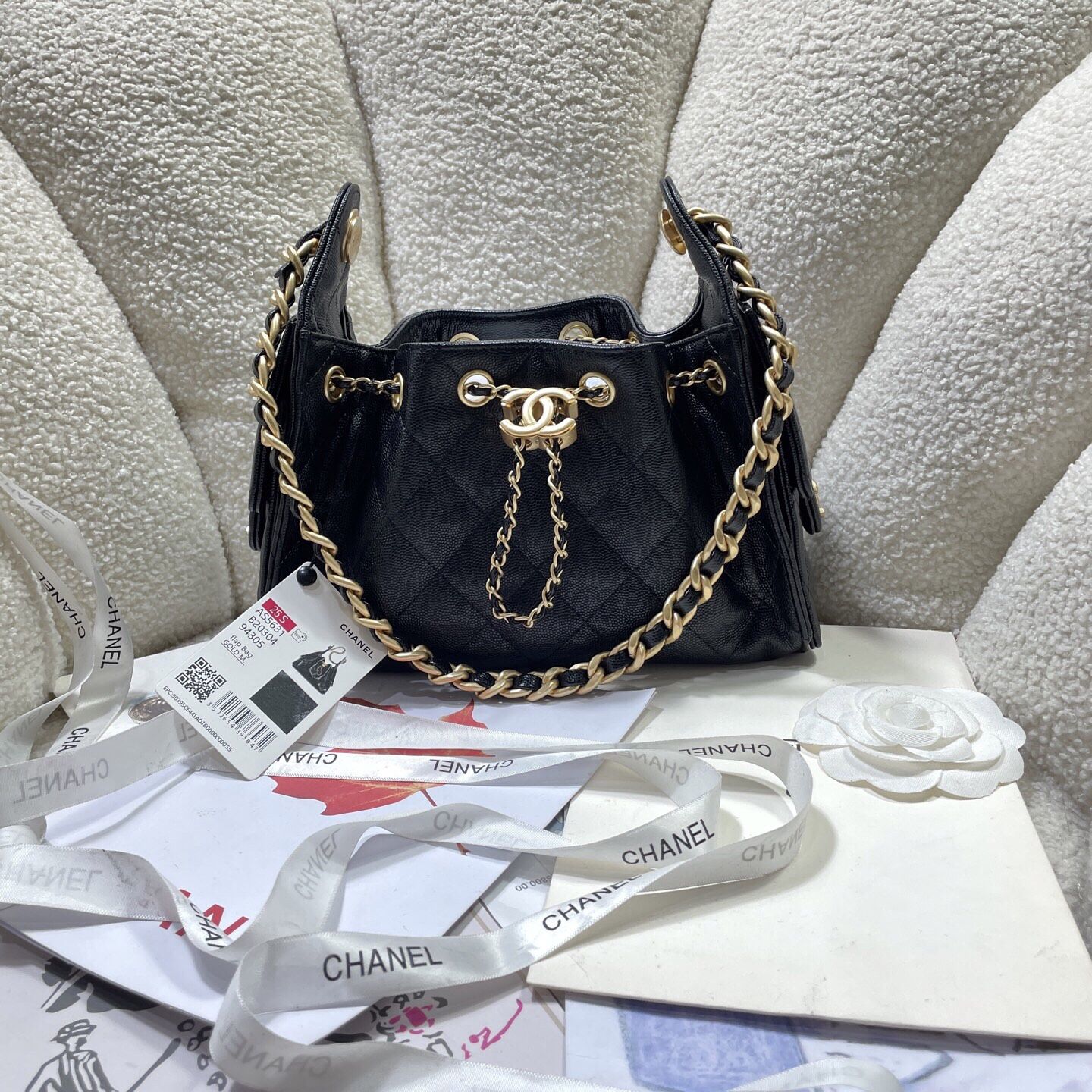 A classic women's shoulder bag