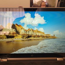 HP Pavilion 15” Touchscreen Laptop – Intel i5 – Works Great