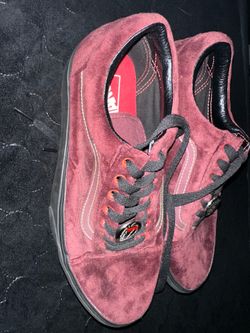 Poison Apple vans