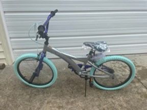 New, FIRM PRICE, Huffy Jazzmin 20-Inch Girls' Bike – Silver