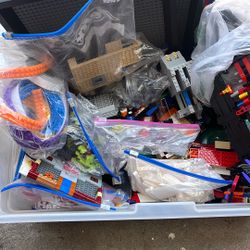 LEGO Pieces