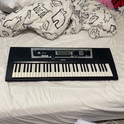 Yamaha Keyboard