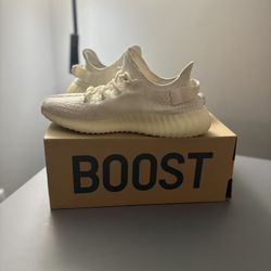 Yeezy 350 Boost V2 Bone Size 10.5