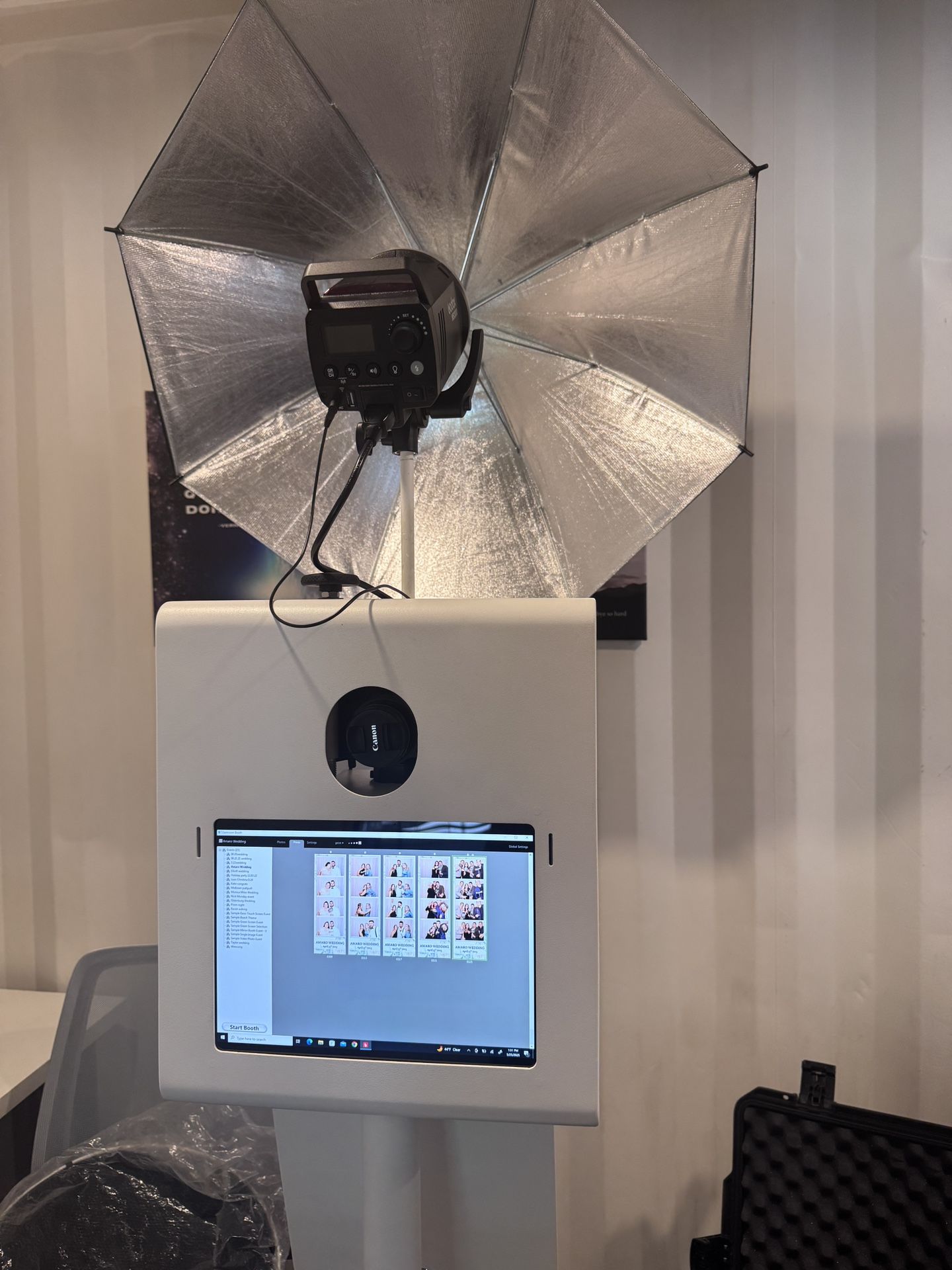 Photo Booth Setup - Pro Gear - All-in-One & Portable