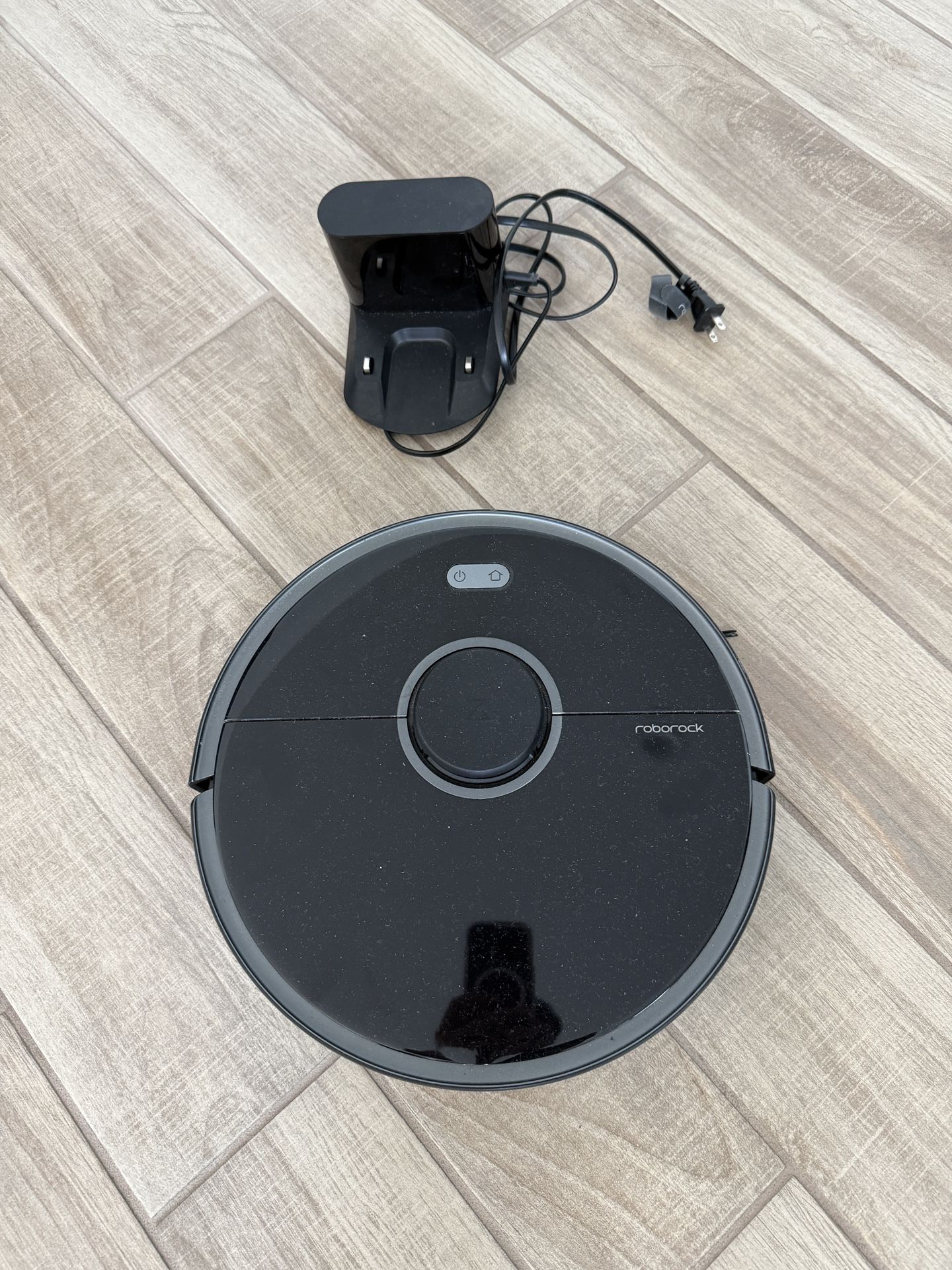 Roborock Vacuum With Mob