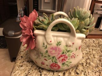 Real succulents flower decor