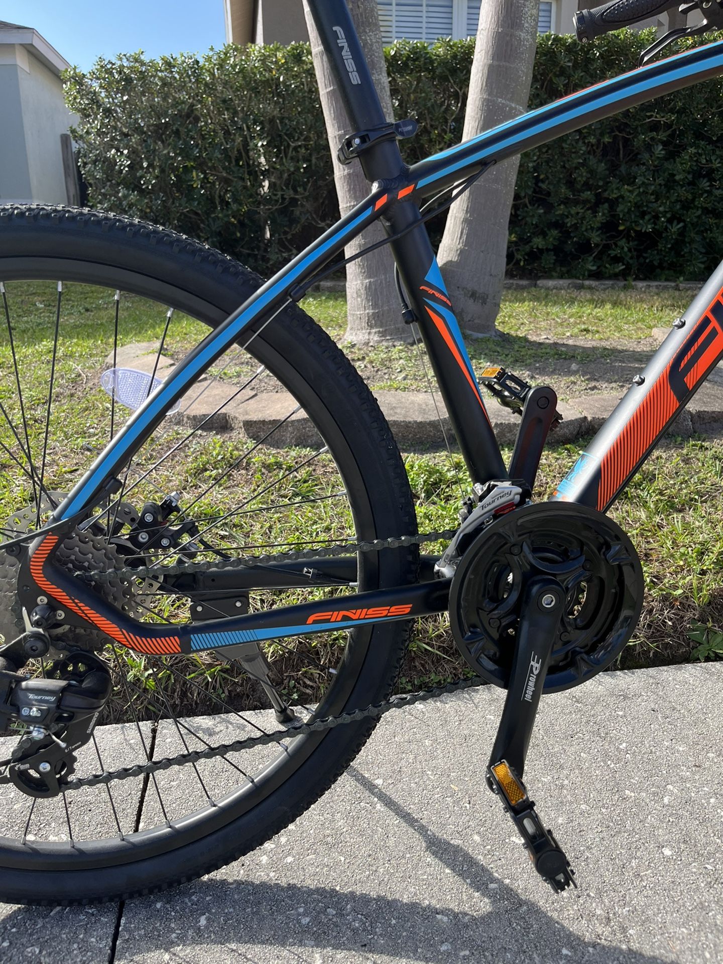 Merax Finiss Aluminum Mountain Bicycle for Sale in Riverview FL