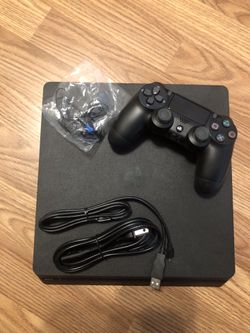 PS4 slim 1TB Brand new
