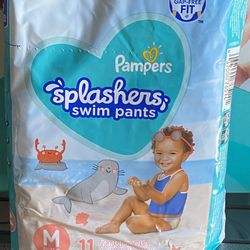 Pampers swim pants