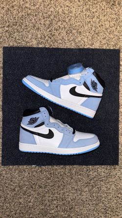 Jordan 1 University Blue Size 9.5