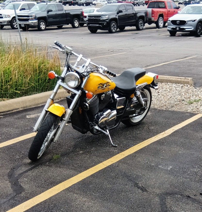 2002 Honda 750vt