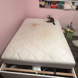 Full Size Bed w/ Mattress
