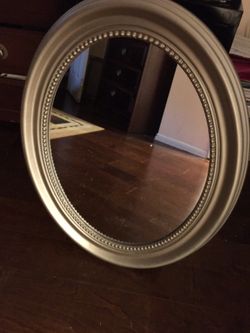 Beautiful, durable vanity mirror