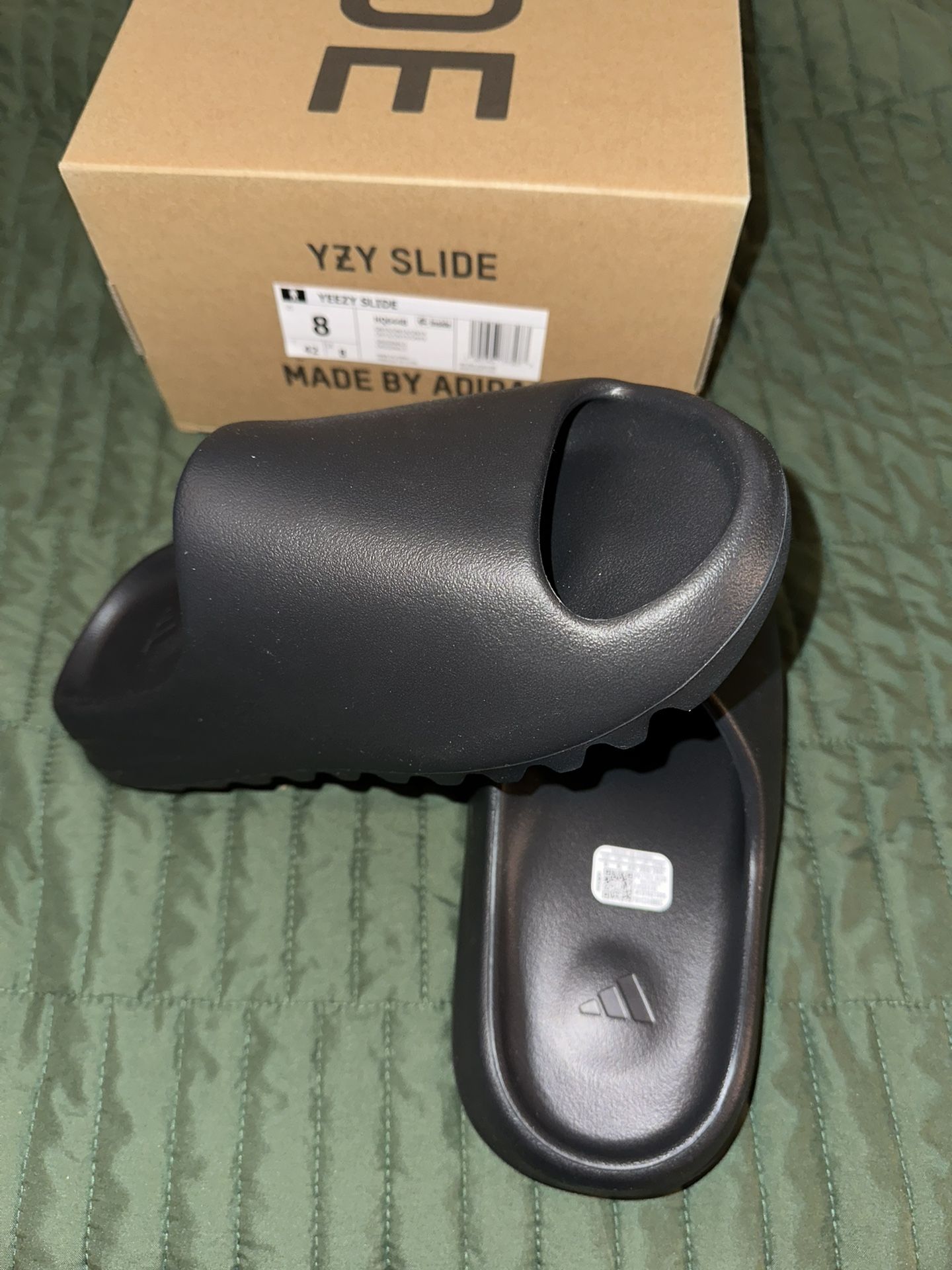 Adidas Yeezy Slide - Onyx (black)