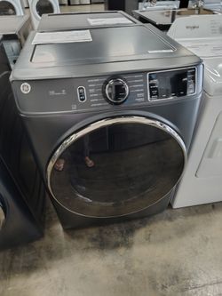 GE electric dryer with steam and sanitize cycle front load 7.8 cu