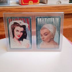 1993 Marilyn Monroe 4x6 trading card display