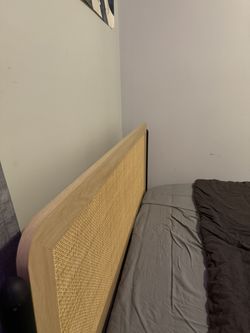 Full Size Bed & Bed Frame