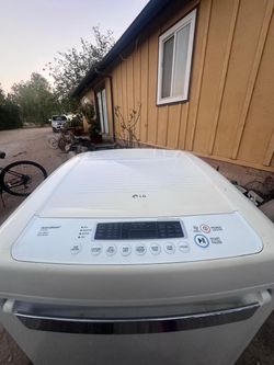 LG Electric Dryer with HydroShield
