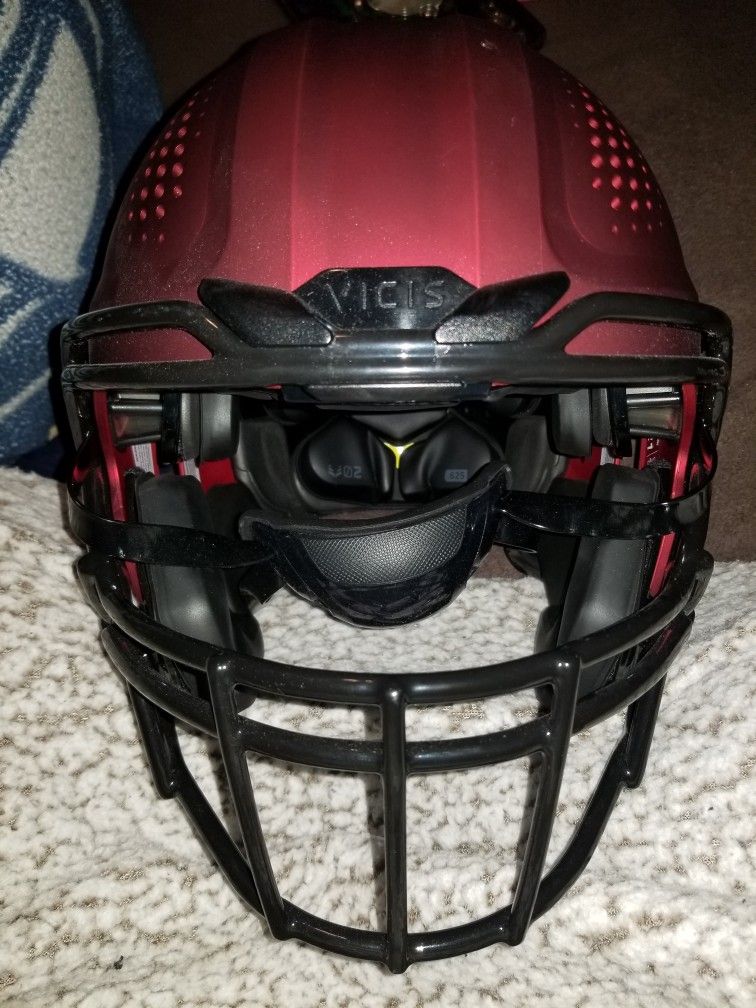 Medium Size Vicis Zero2 Football helmet 