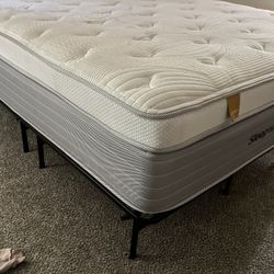 Queen Frame No Headboard 