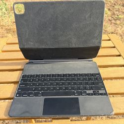 Apple Magic Keyboard iPad Pro 13” 3rd-6th Gen